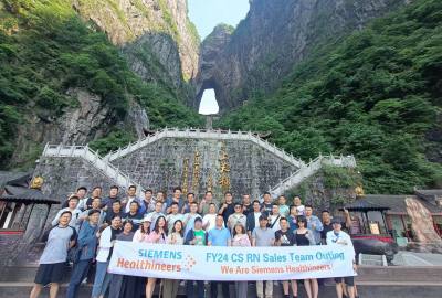 張家界康輝旅行社每日接待分享，品質(zhì)旅游，選擇康輝！